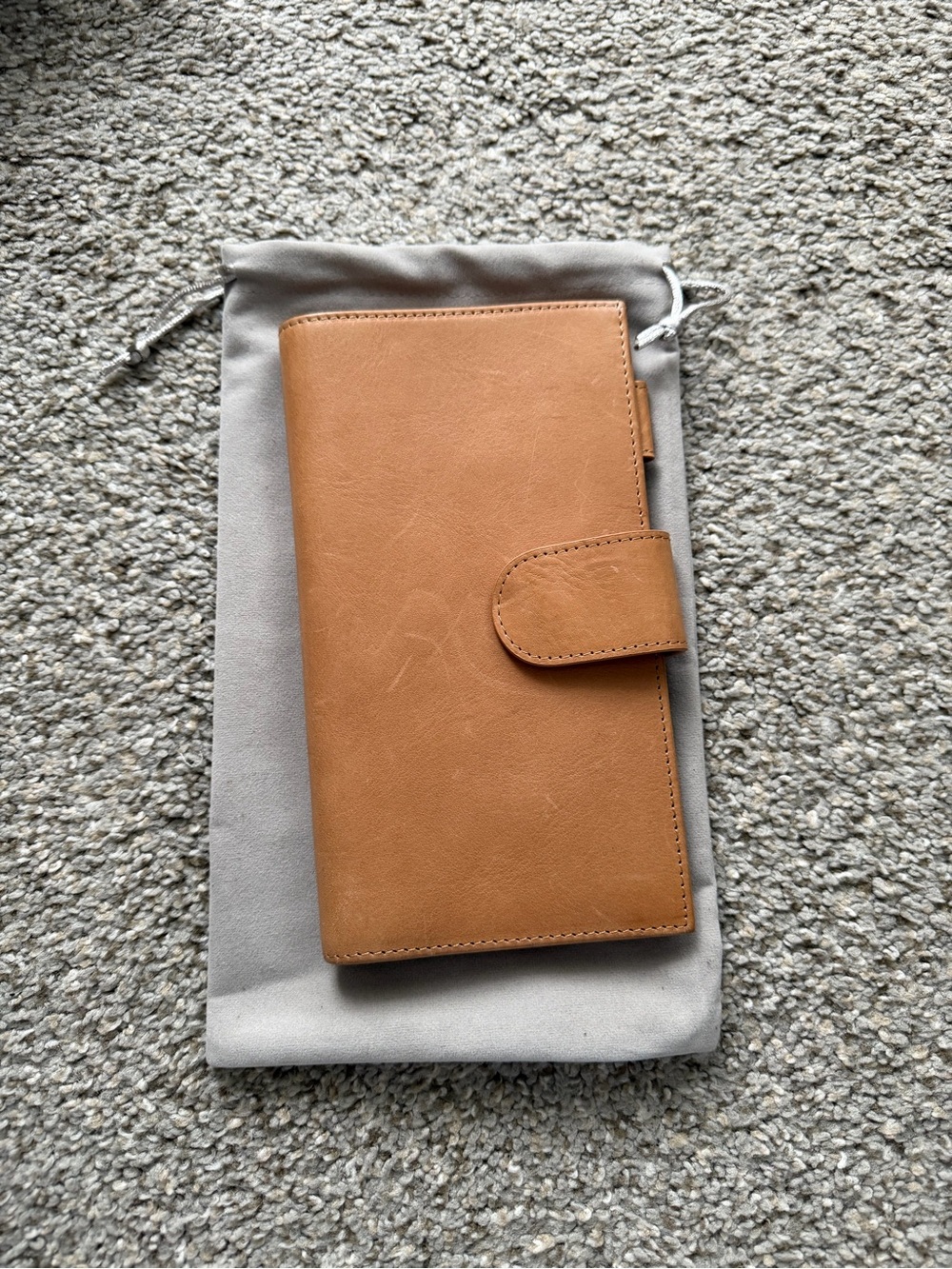 Moterm Veg Tanned Leather Weeks Cover
